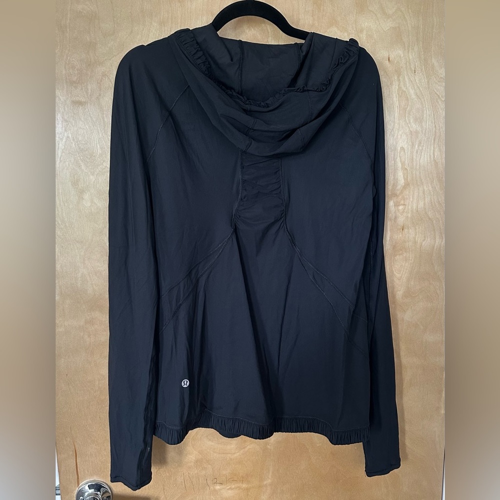 Lululemon Jacket - Picture 2 of 3